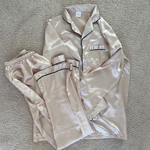 Amazon satin girls size 170 12yr girl pajamas brand new